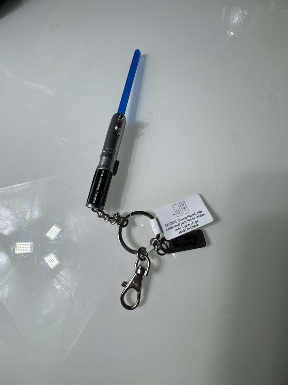 Star Wars Anakin Skywalker Lightsaber Keychain Light-Up